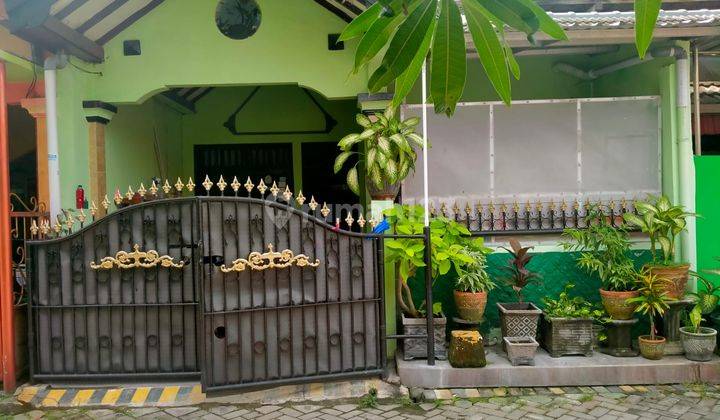 Dijual Cepat Rumah 2 Lantai Lokasi Di Gunungsari Indah Kt 1