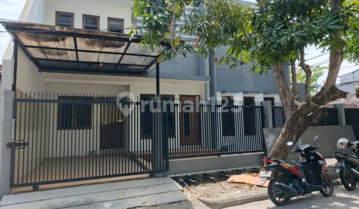 Disewakan Rumah Siap Huni Lokasi Di Klampis Anom Surabaya KT 1