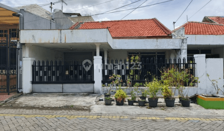 Dijual Rumah Murah Lokasi Di Pusat Kota Jl Baratajaya Kt 1