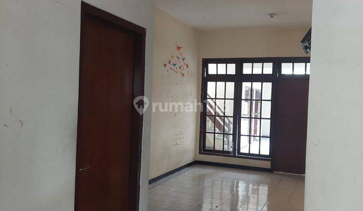Disewakan Cepat Rumah Siap Huni Lokasi Di Pucang Sawit Surabaya KT 2