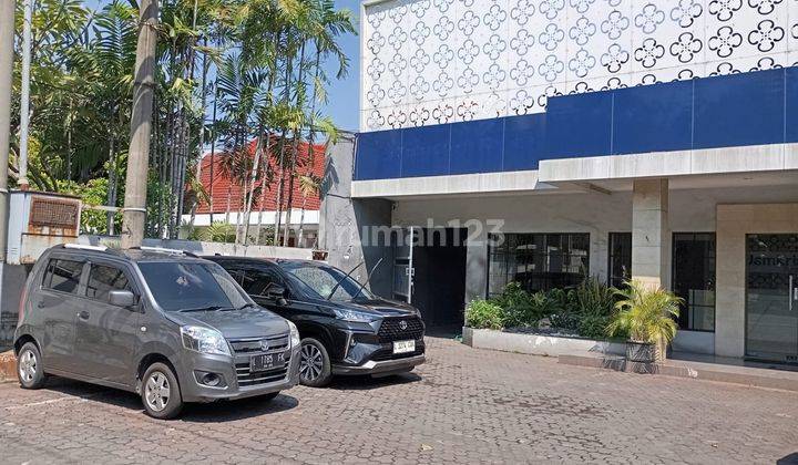 Disewakan Rumah Usaha Lokasi Strategis Di Jl Diponegoro Kt 1