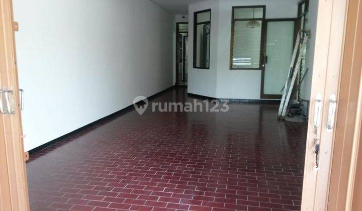 Disewakan Rumah Siap Huni Lokasi Di Taman Darmo Permai Kt 2