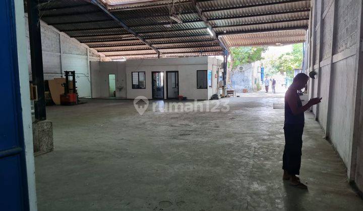 Disewakan Gudang Luas Lokasi Strategis Di Raya Sedati Gede Nn 1