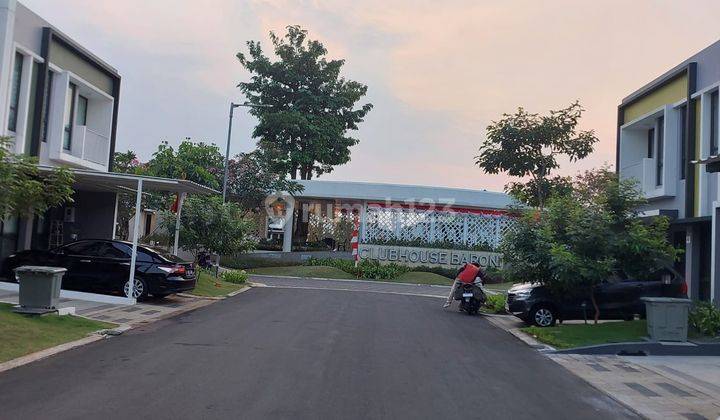 Rumah 2 Lantai Dekat Club House Cluster Baroni Gading Serpong 2