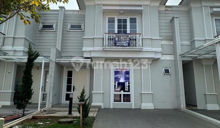 Rumah Cantik 2 Lantai Siap Huni Lokasi Strategis di Cluster Menaggio Granada Paramount Gading Serpong 1