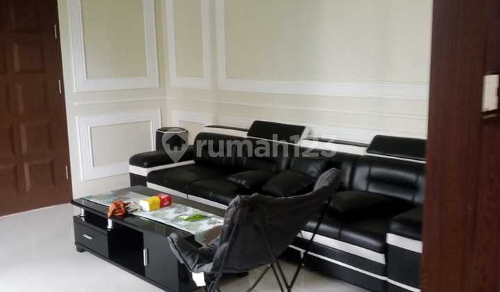 Rumah Bagus 3 Lantai Full Furnished di BSD Anggrek Loka Tangerang Rumah Bagus 3 Lantai Full Furnished di BSD Anggrek Loka Tangerang