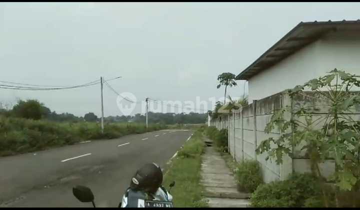 Factory Price Sale: Factory + Warehouse + Office in Busan Industrial Park Area – Jambe, Tangerang - Strategic Location near Toll Access.