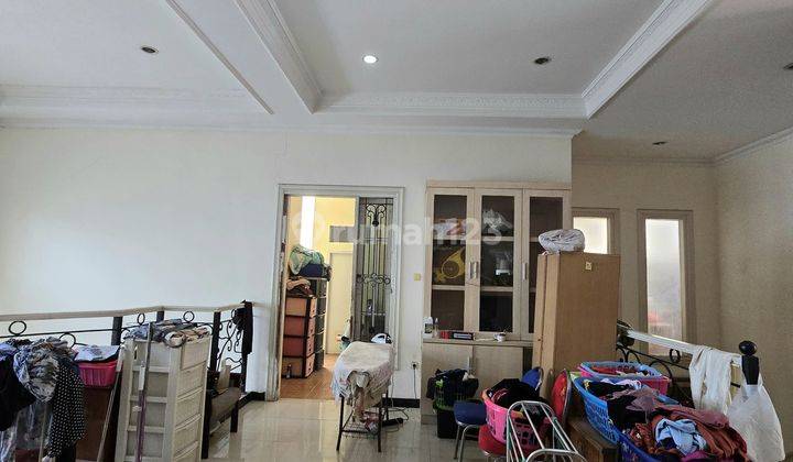 Rumah 2 Lantai Bagus SHM di Cipete, Jakarta Selatan 2