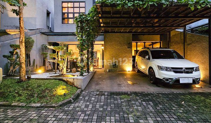 Rumah 2 Lantai Bagus SHM di Bintaro, Jakarta Selatan 1