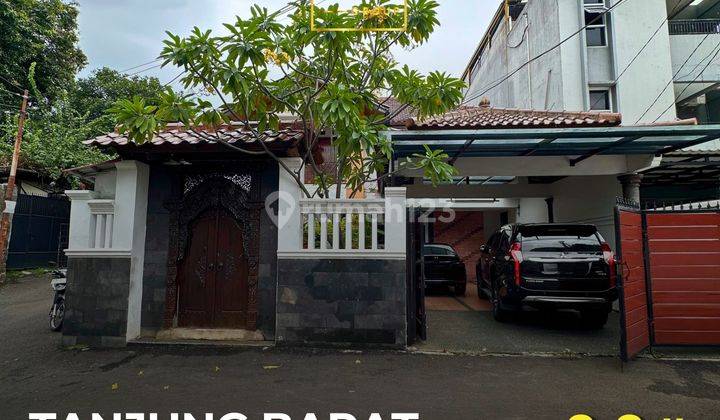 Rumah Bagus SHM Tanjung Barat, Jakarta Selatan Semi Furnished 1