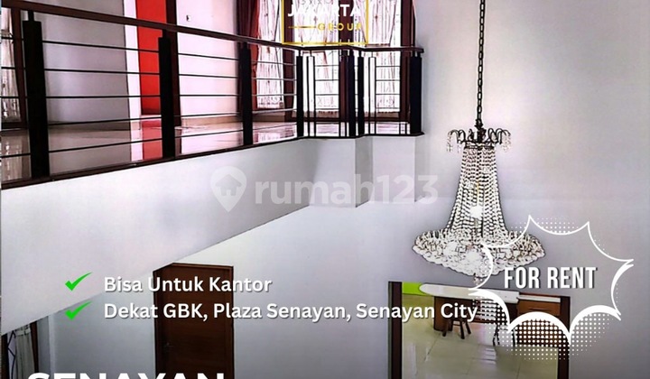 Rental House Needs Minor Renovation Senayan, South Jakarta
