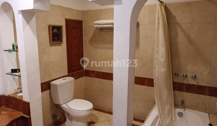 Ruang-usaha di Coblong, Bandung 3.299 m Bagus SHM 17