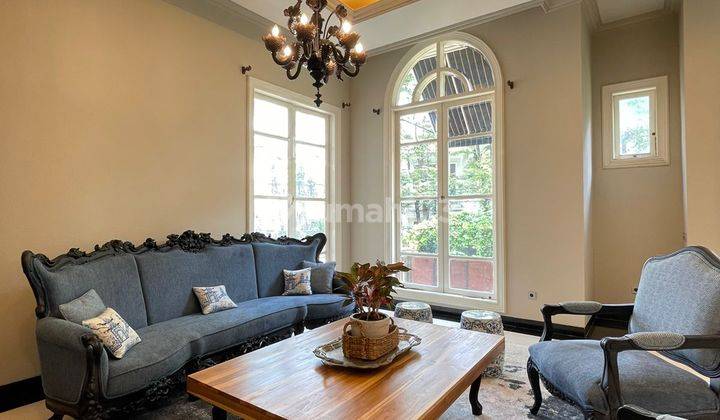 Rumah Bagus Furnished SHM di Senayan, Jakarta Selatan 9