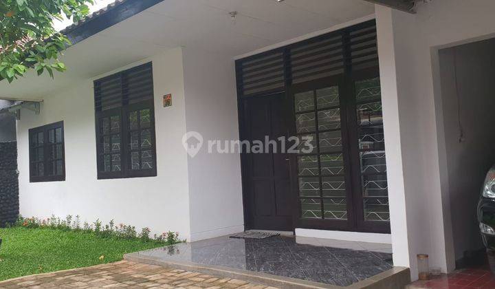 Rumah 2 Lantai Bagus SHM di Bintaro, Tangerang Selatan 2