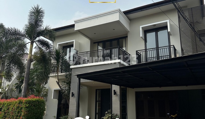 Dekat Akses Tol, Rumah, 2 Lantai, SHM, Dekat Sekolah Internasional