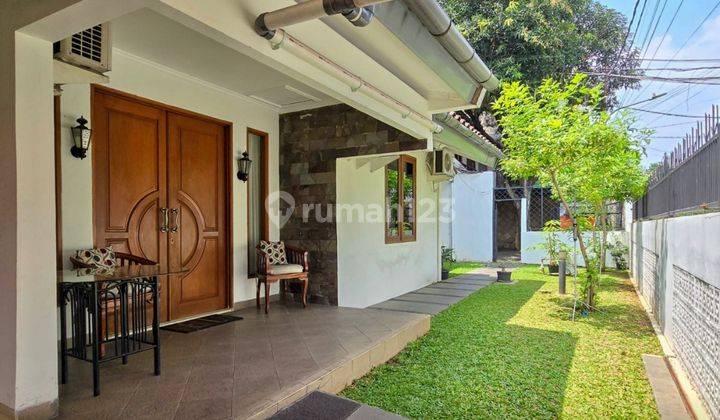 Rumah 2 Lantai Bagus SHM di Cilandak, Jakarta Selatan 1