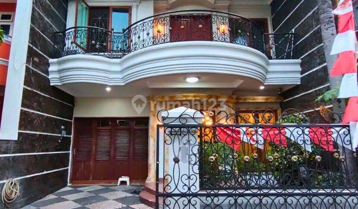 Rumah Bagus Semi Furnished SHM di Pesanggrahan, Jakarta Selatan 2