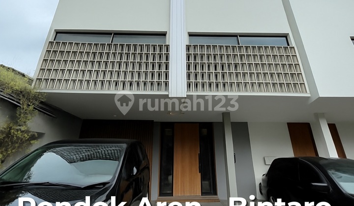 Siap Huni, Rumah, 2 Lantai, SHM, bisa KPR