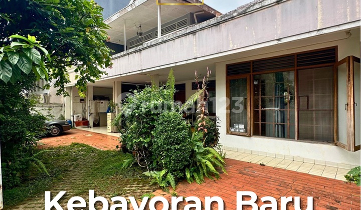 Rumah Butuh Renovasi Total SHM Kebayoran Baru, Jakarta Selatan