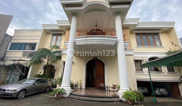 Rumah 2 Lantai Bagus SHM di Pasar Minggu, Jakarta Selatan 1