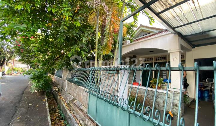 Rumah Butuh Renovasi Total SHM Kebayoran Lama, Jakarta Selatan 1