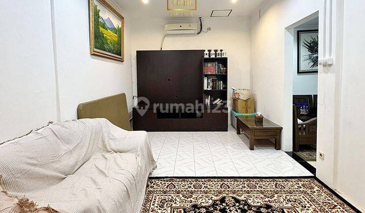 Rumah 2 Lantai Bagus SHM di Kalibata, Jakarta Selatan 2