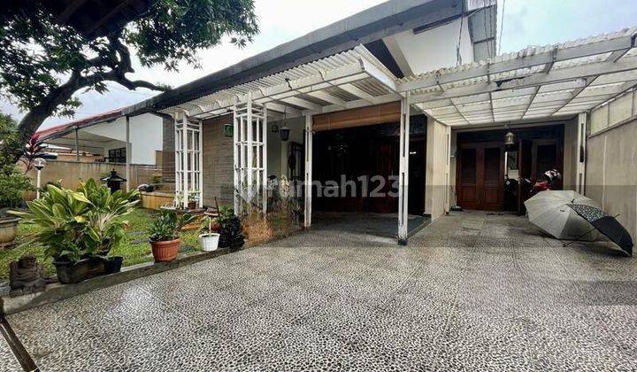 Rumah 2 Lantai Bagus SHM di Veteran, Jakarta Selatan 2