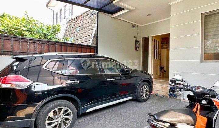 Rumah 2 Lantai Bagus SHM di Pondok Indah, Jakarta Selatan 2