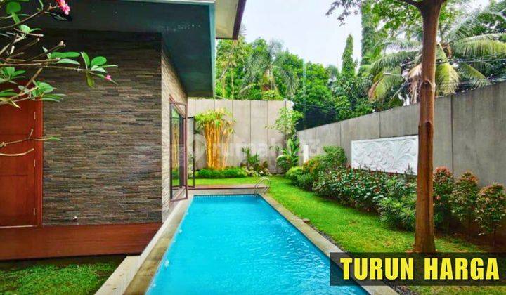 Rumah 2 Lantai Baru SHM di Kemang, Jakarta Selatan 1