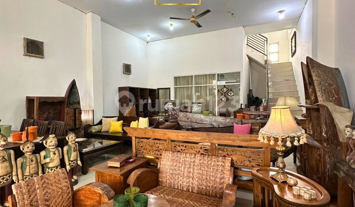 Ready to Occupied, Shop House, 2 Floors, Near Transjakarta Access, Flood-Free