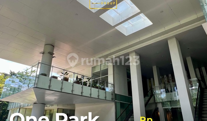 Apartment One Park Residences 3 BR Bagus Semi Furnished