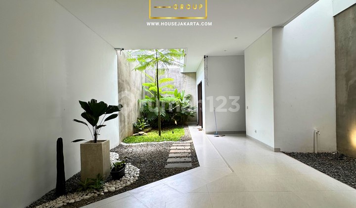 Nice House Unfurnished SHM Kemang, South Jakarta 2