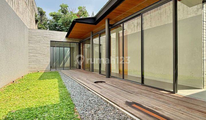 Rumah Baru Unfurnished SHM di Cilandak, Jakarta Selatan 1