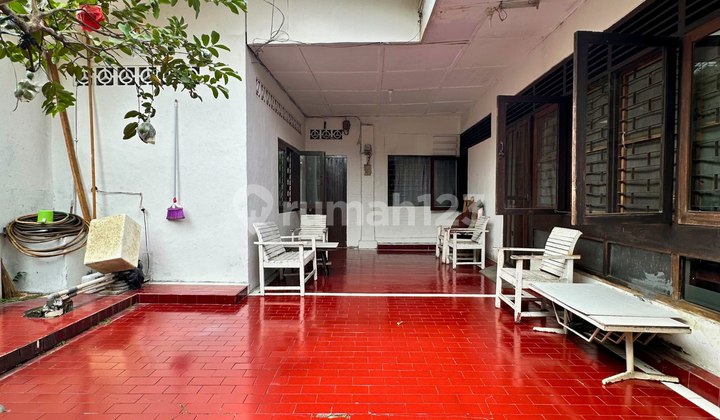 Rumah Butuh Renovasi Total Unfurnished SHM Salemba, Jakarta Pusat 2