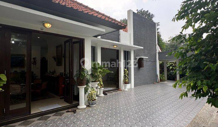 Rumah Bagus Semi Furnished SHM di Bangka, Jakarta Selatan 2