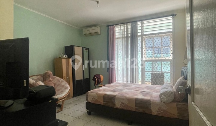Rumah Butuh Minim Renovasi SHM Kebayoran Lama, Jakarta Selatan 1