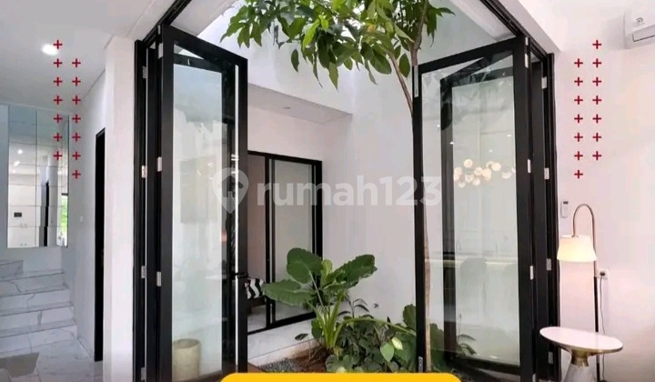 Modern Minimalist Villa-Style House in Tangerang