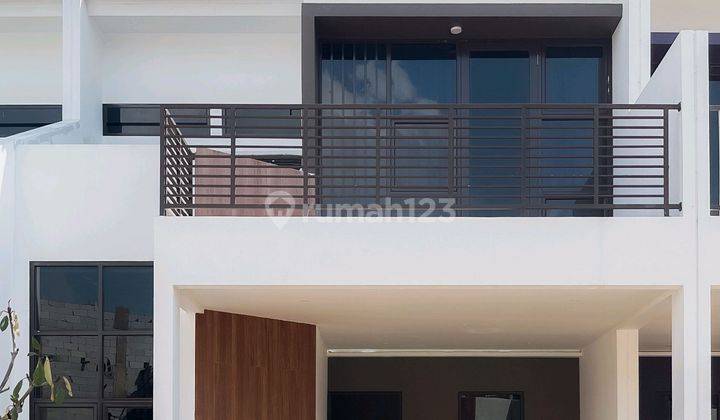 Rumah 2 Lantai Siap Huni Di Karawaci 1