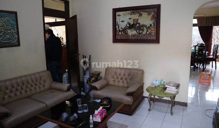 Dijual Rumah Murah Ada Kamar Pembantu Area Cikutra Bandung 1