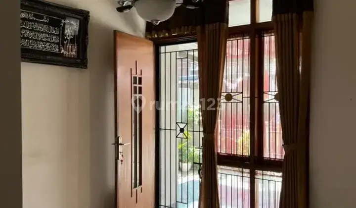 Disewa Rumah 2 Lantai Strategis Area Margacinta Bandung 6