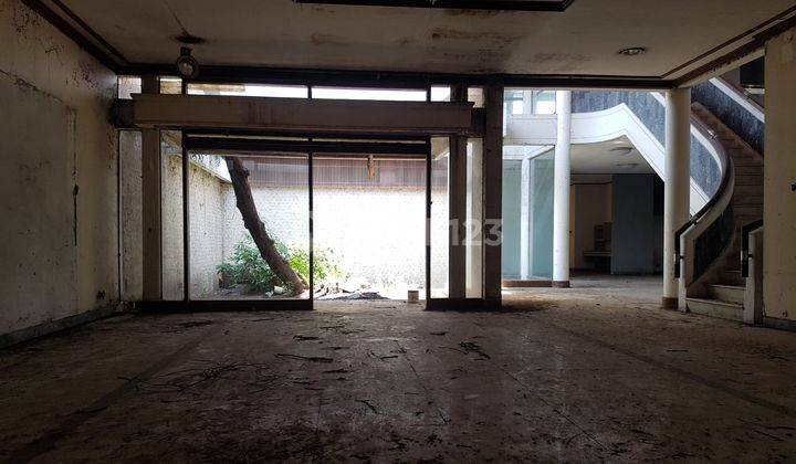 Ruko 3 Lantai Butuh Renovasi Area Pungkur Bandung 2