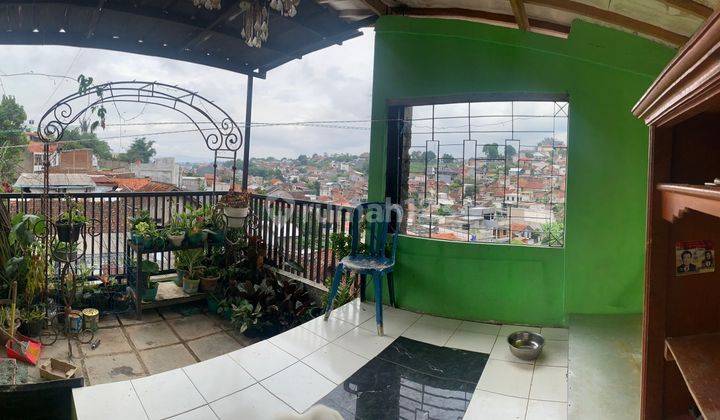 Rumah 3 Lantai Strategis Area Awiligar Bandung 4