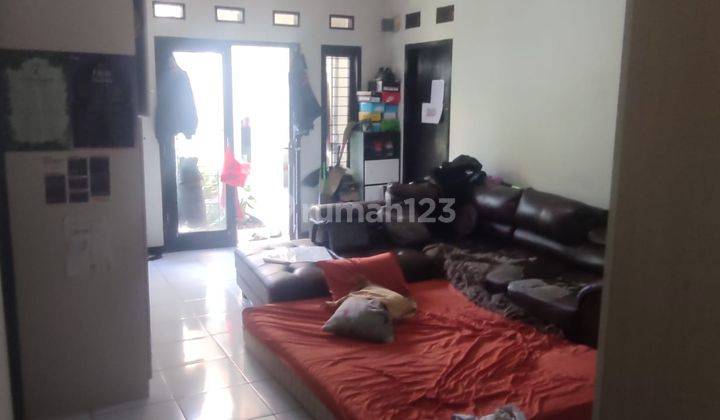 Dijual Rumah Full Furnished Sertifikat Hak Milik di Regol 1