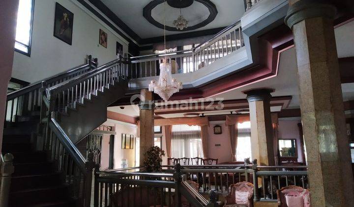 Rumah Dijual 2 Lantai Mewah Luas Area Bandung Selatan 1