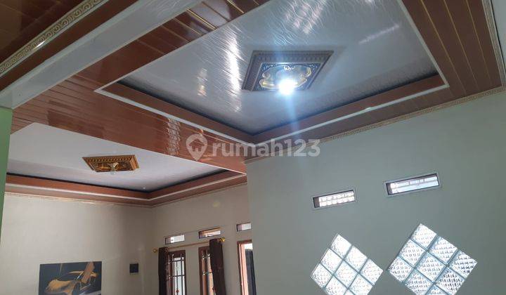 Dijual Rumah 2 Lantai Bagus Semi Furnised Area Margacinta 2