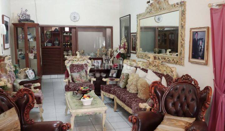 Rumah Dan Kost Dijual Area Dago 3 Lantai Semi Furnished Lingkungan Asri SHM 1