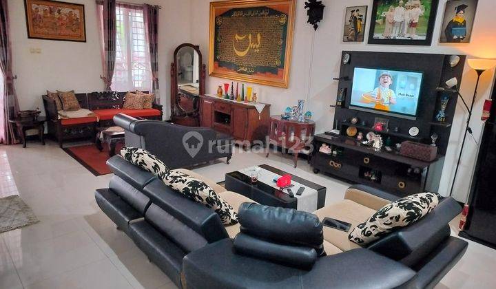 Dijual Rumah Strategis Area Taman Kopo Indah 1