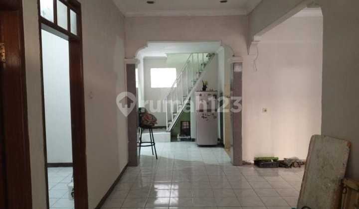 For Sale Luxury House in Margahayu Area 2