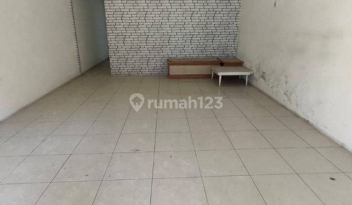 Dijual Atau Sewa Ruko 2,5 Lantai Strategis Area Sutami Sukajadi  1