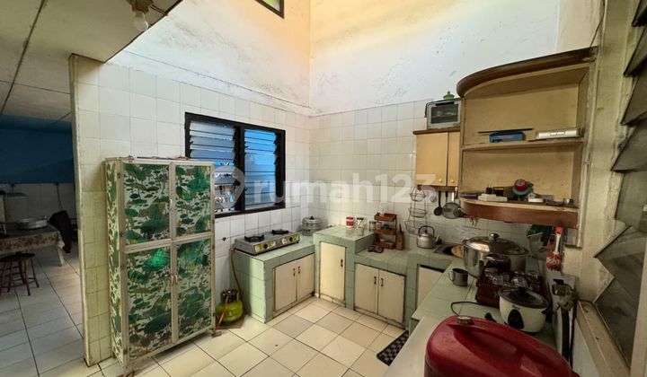 For Sale Spacious Strategic House in Dago Wing Area 2